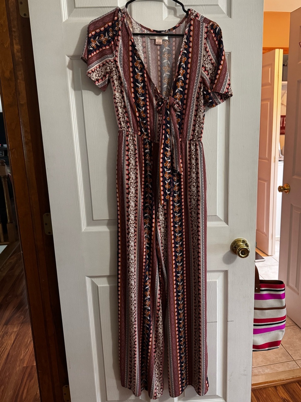 Women’s Striped Floral Tie-Front Jumpsuit Dress - Rust Multi